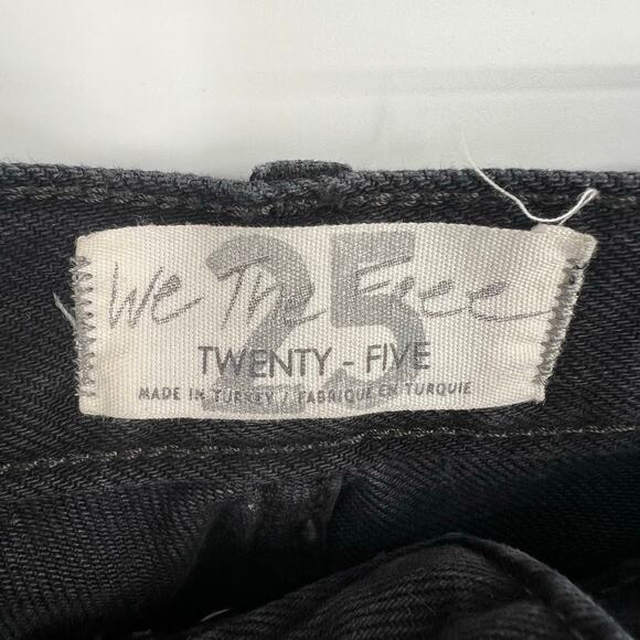 We The Free Women’s Size 25 Black Denim Crop Distressed Jeans Raw Hem Hi-Rise - Picture 9 of 9